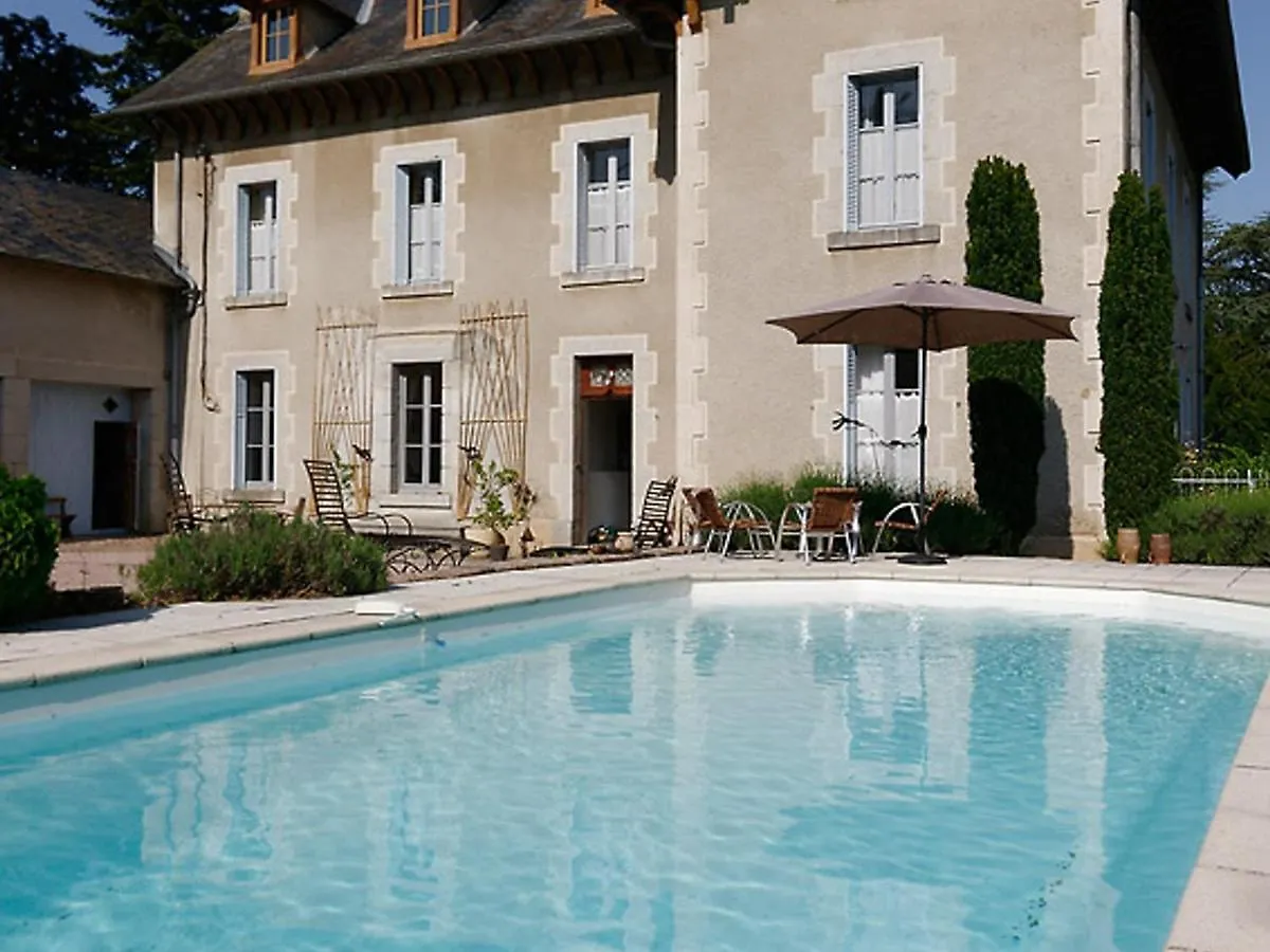 Gite 6 Pers Avec Piscine, Terrasse Et Parc, Ideal Randos Et Detente - Fr-1-489-436 Arfeuilles