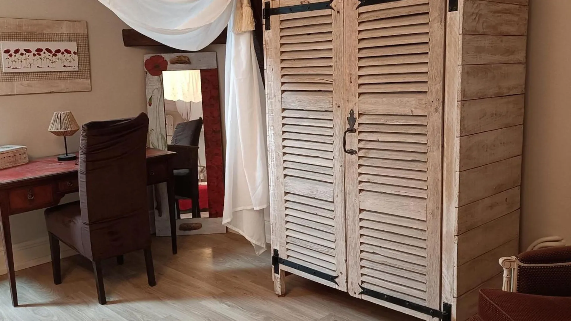 Holiday home Gite 6 Pers Avec Piscine, Terrasse Et Parc, Ideal Randos Et Detente - Fr-1-489-436 Arfeuilles